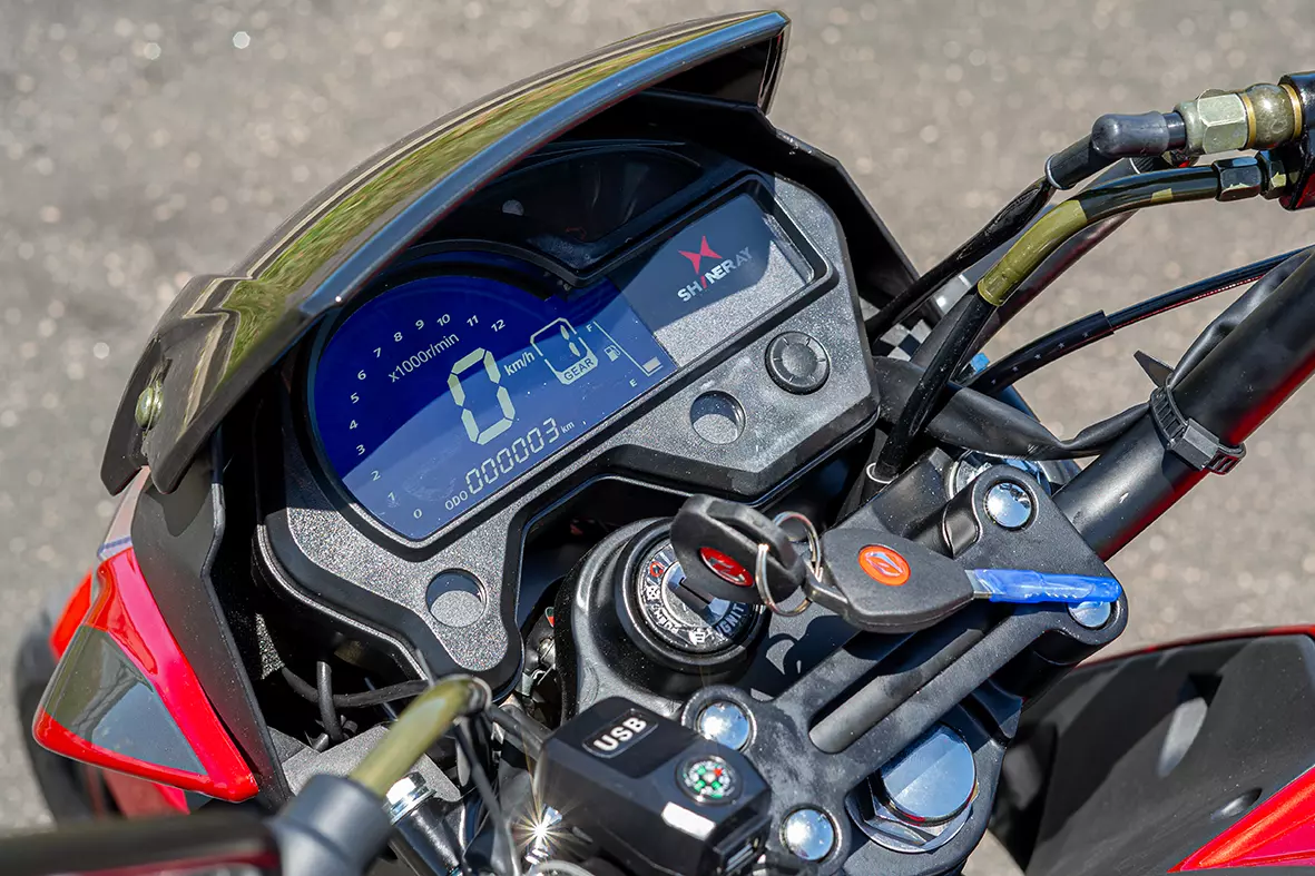 ITENS-DE-SERIE-JEF-150S-EFI-3