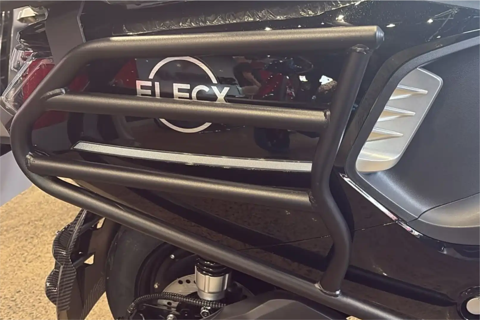 barra lateral de proteção